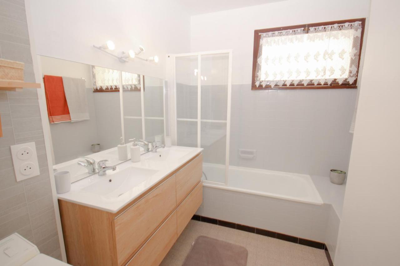 Coquet Appartement Type 2 De 56 M² En Centre Ville Briançon Eksteriør bilde